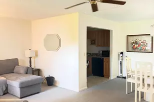 17 Burgundy A, Delray Beach, FL 33484 - Photo 10
