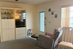 17 Burgundy A, Delray Beach, FL 33484 - Photo 6