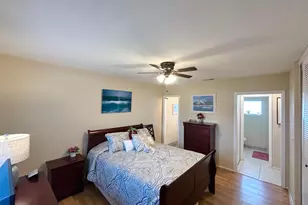 2811 Ashley Dr W, West Palm Beach, FL 33415 - Photo 14