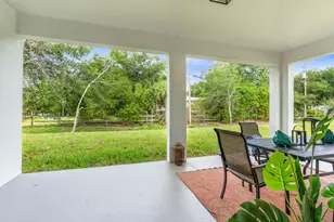 8115 104th Ave, Vero Beach, FL 32967 - Photo 36