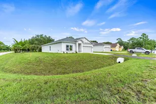 8115 104th Ave, Vero Beach, FL 32967 - Photo 6