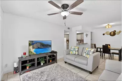 1548 SE Royal Green Circle #206, Port Saint Lucie, FL 34952 - Photo 2