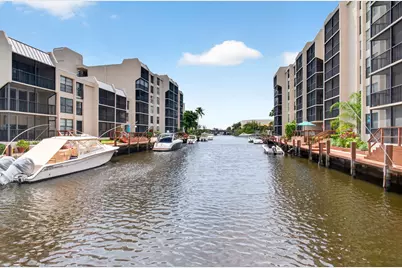 12 Royal Palm Way #501, Boca Raton, FL 33432 - Photo 2