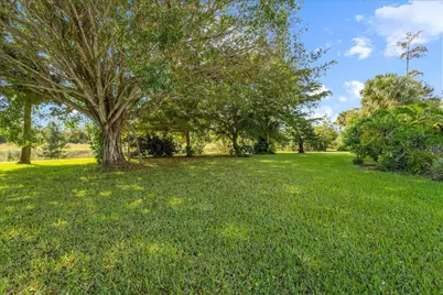 12638 Quercus Lane, Wellington, FL 33414 - Photo 44
