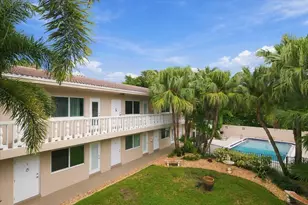 2110 NE 39th St, Fort Lauderdale, FL 33308 - Photo 2