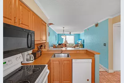 2104 S Cypress Bend Drive #408, Pompano Beach, FL 33069 - Photo 10