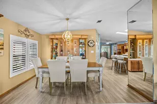 8516 Marlberry Ct, Port Saint Lucie, FL 34952 - Photo 8