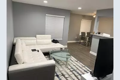 2321 NW 33rd Street #209, Oakland Park, FL 33309 - Photo 2