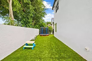 3320 NW 53rd Cir, Boca Raton, FL 33496 - Photo 34
