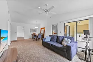 4717 Lucerne Lakes Blvd E, Lake Worth, FL 33467 - Photo 4