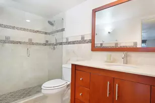 4250 Galt Ocean Dr, Fort Lauderdale, FL 33308 - Photo 32