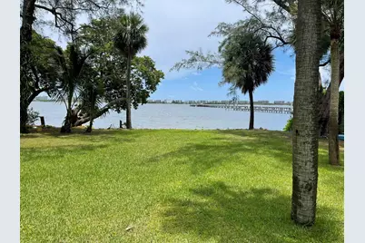 806 S Lakeside Drive, Lake Worth Beach, FL 33460 - Photo 4
