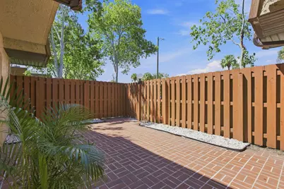 1302 Nebraska Avenue #1C, Fort Pierce, FL 34950 - Photo 18