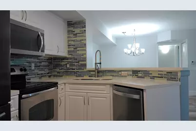1000 Scotia Drive #304, Hypoluxo, FL 33462 - Photo 4