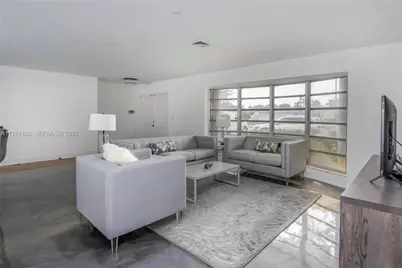 5017 Roosevelt Street, Hollywood, FL 33021 - Photo 14