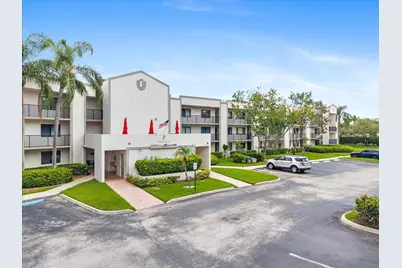 10634 W Clairmont Circle, Tamarac, FL 33321 - Photo 28
