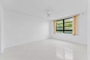 10634 W Clairmont Cir, Tamarac, FL 33321 - Photo 20