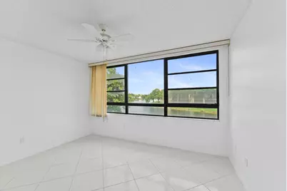 10634 W Clairmont Circle, Tamarac, FL 33321 - Photo 18