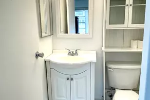 114 Valencia E, Delray Beach, FL 33446 - Photo 8