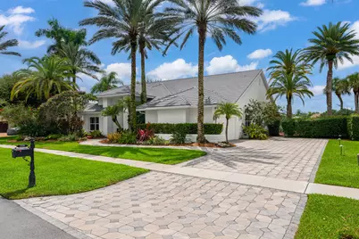 2339 Newbury Drive, Wellington, FL 33414 - Photo 2