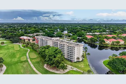 250 Jacaranda Drive #411, Plantation, FL 33324 - Photo 24