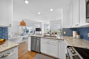391 NE Plantation Rd, Hutchinson Island, FL 34996 - Photo 12