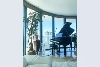333 Las Olas Way #3502, Fort Lauderdale, FL 33301 - Photo 4