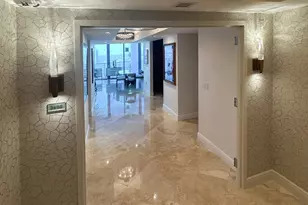 333 Las Olas Way, Fort Lauderdale, FL 33301 - Photo 2