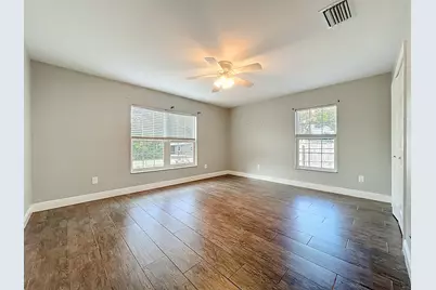 608 Masters Avenue, Wildwood, FL 34785 - Photo 18