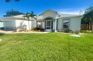 2362 SE Maslan Ave, Port Saint Lucie, FL 34952 - Photo 2