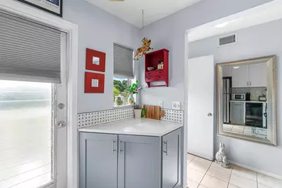 2161 NE 1st Court #205, Boynton Beach, FL 33435 - Photo 8