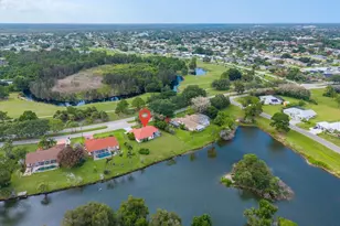 2635 SE Morningside Blvd, Port Saint Lucie, FL 34952 - Photo 4