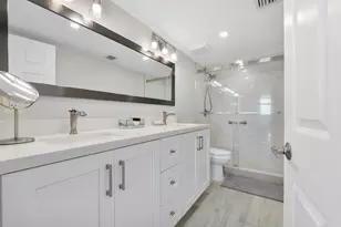 1900 S Ocean Blvd, Lauderdale by the Sea, FL 33062 - Photo 12
