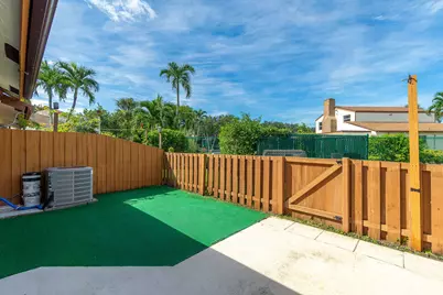 1250 Parkside Green Drive #B, Greenacres, FL 33415 - Photo 26