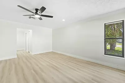 4800 Myrtle Drive, Fort Pierce, FL 34982 - Photo 14