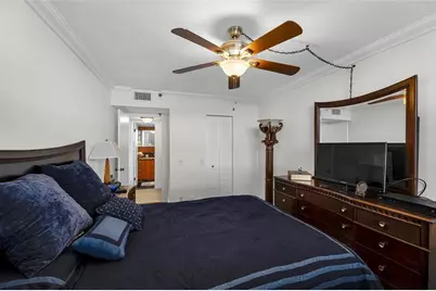 105 Lake Emerald Drive #711, Oakland Park, FL 33309 - Photo 24