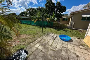 308 SE 12th St, Deerfield Beach, FL 33441 - Photo 22
