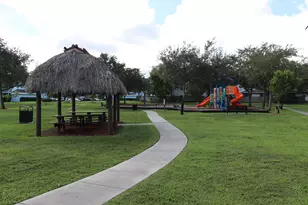 2646 SE 21st Ct, Homestead, FL 33035 - Photo 36
