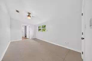 1605 NE 16th Ave, Fort Lauderdale, FL 33305 - Photo 14