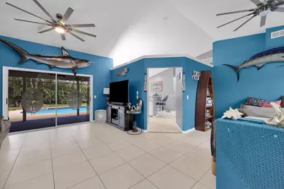 202 SE Grove Avenue, Port Saint Lucie, FL 34983 - Photo 8