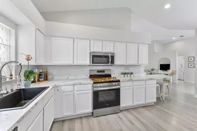 4964 Gateway Gardens Drive, Boynton Beach, FL 33436 - Photo 10