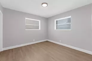 3240 Sheridan Ln, Hollywood, FL 33021 - Photo 16
