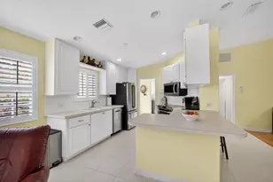 8522 SE Retreat Dr, Hobe Sound, FL 33455 - Photo 16
