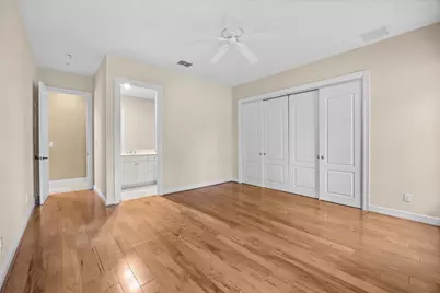102 SE Rio Casarano, Port Saint Lucie, FL 34984 - Photo 32