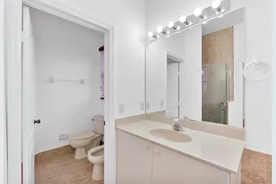 8911 NW 178th Lane, Hialeah, FL 33018 - Photo 18