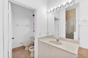 8911 NW 178th Ln, Hialeah, FL 33018 - Photo 18