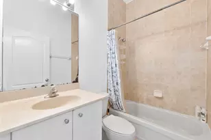 8911 NW 178th Ln, Hialeah, FL 33018 - Photo 22