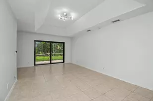 20970 Concord Green Dr, Boca Raton, FL 33433 - Photo 12