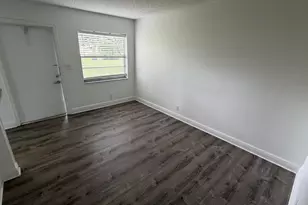 5156 NE 6th Ave, Oakland Park, FL 33334 - Photo 6