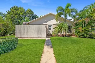 191 SE 1st Cir, Boynton Beach, FL 33435 - Photo 1